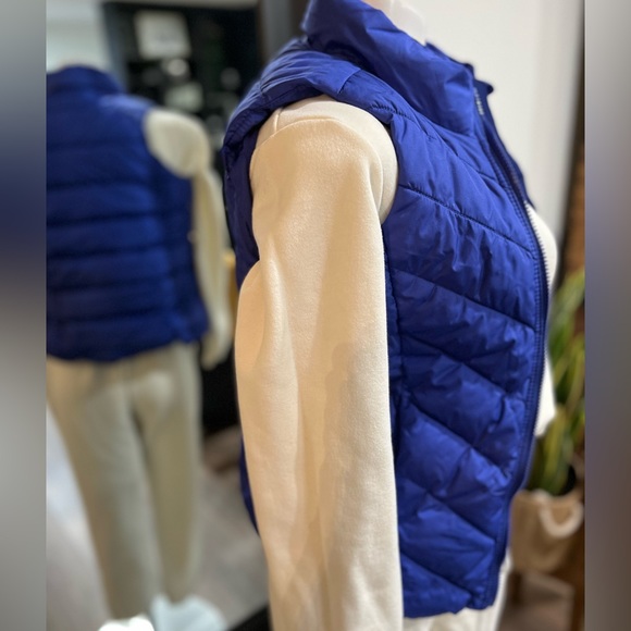 Old puffer navy vest - youth - Picture 2 of 4